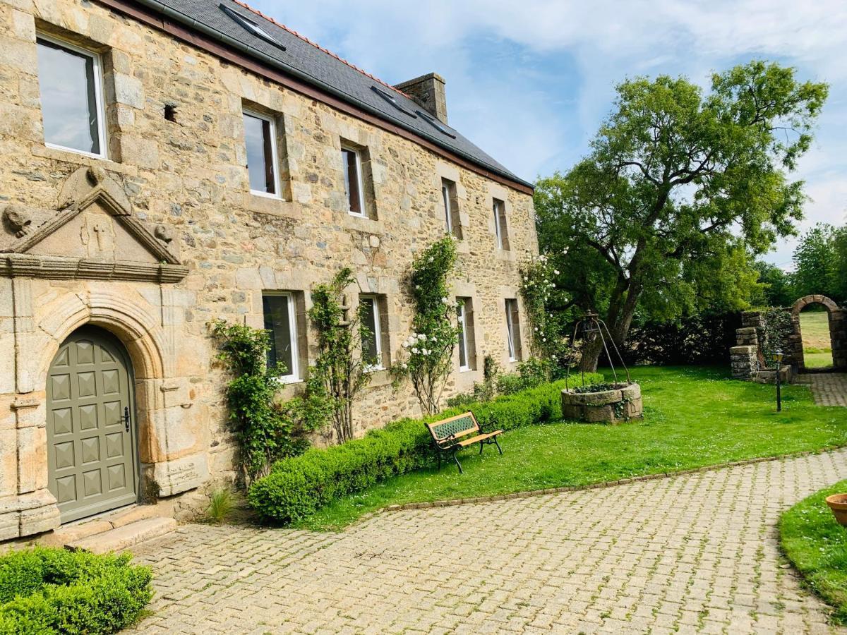 Le Domaine De Coat Rogan L'Espace Familial Ploezal Exteriör bild